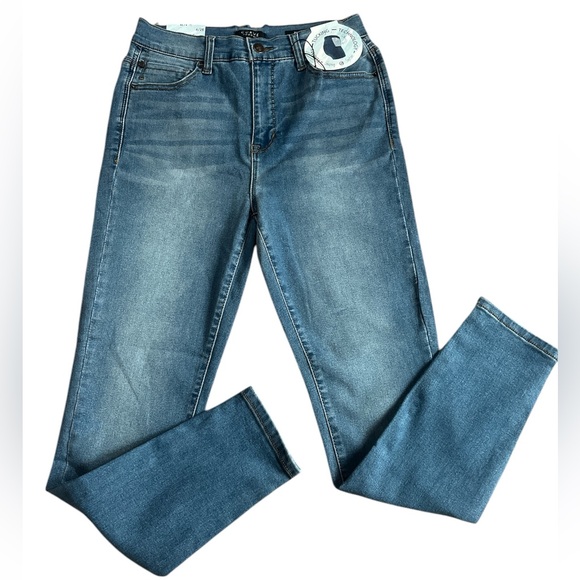 Curve Appeal Denim - NWT CURVE APPEAL HIGH-RISE ESSENTIAL SKINNY JEANS IN BLUE. SIZE 6